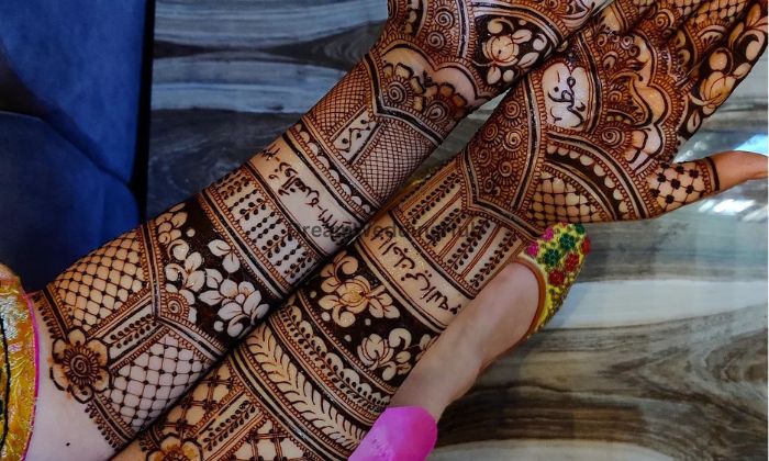 Sana Mehndi Design